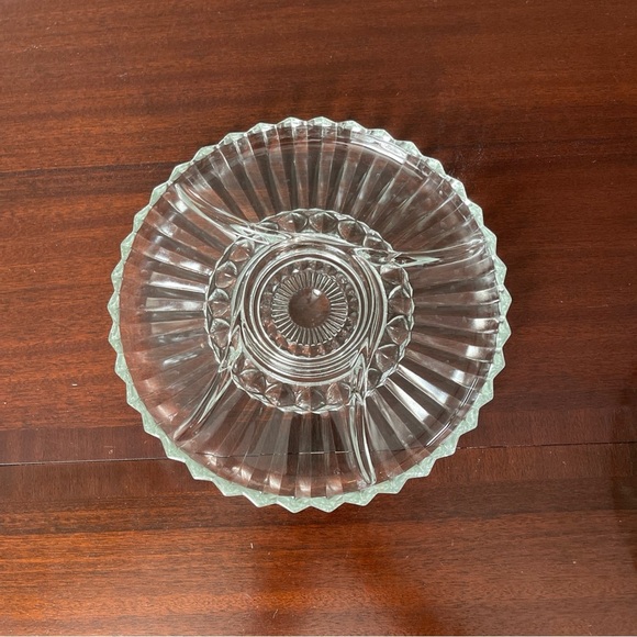 Vintage Indiana Glass 11 3/4" Round 5 Part Relish Lotus Blossom Clear. EUC - Picture 2 of 8